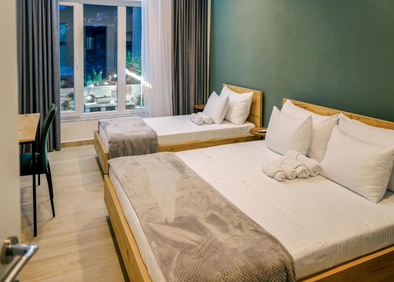 Patio Rooms Gjirokastër Екстериор снимка
