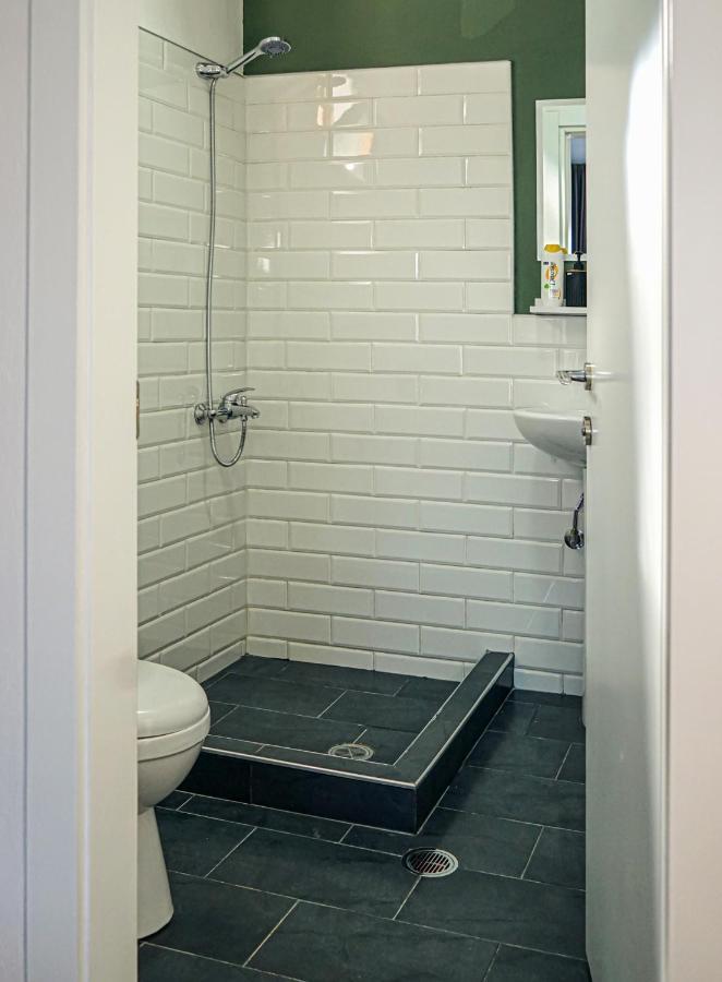 Patio Rooms Gjirokastër Екстериор снимка