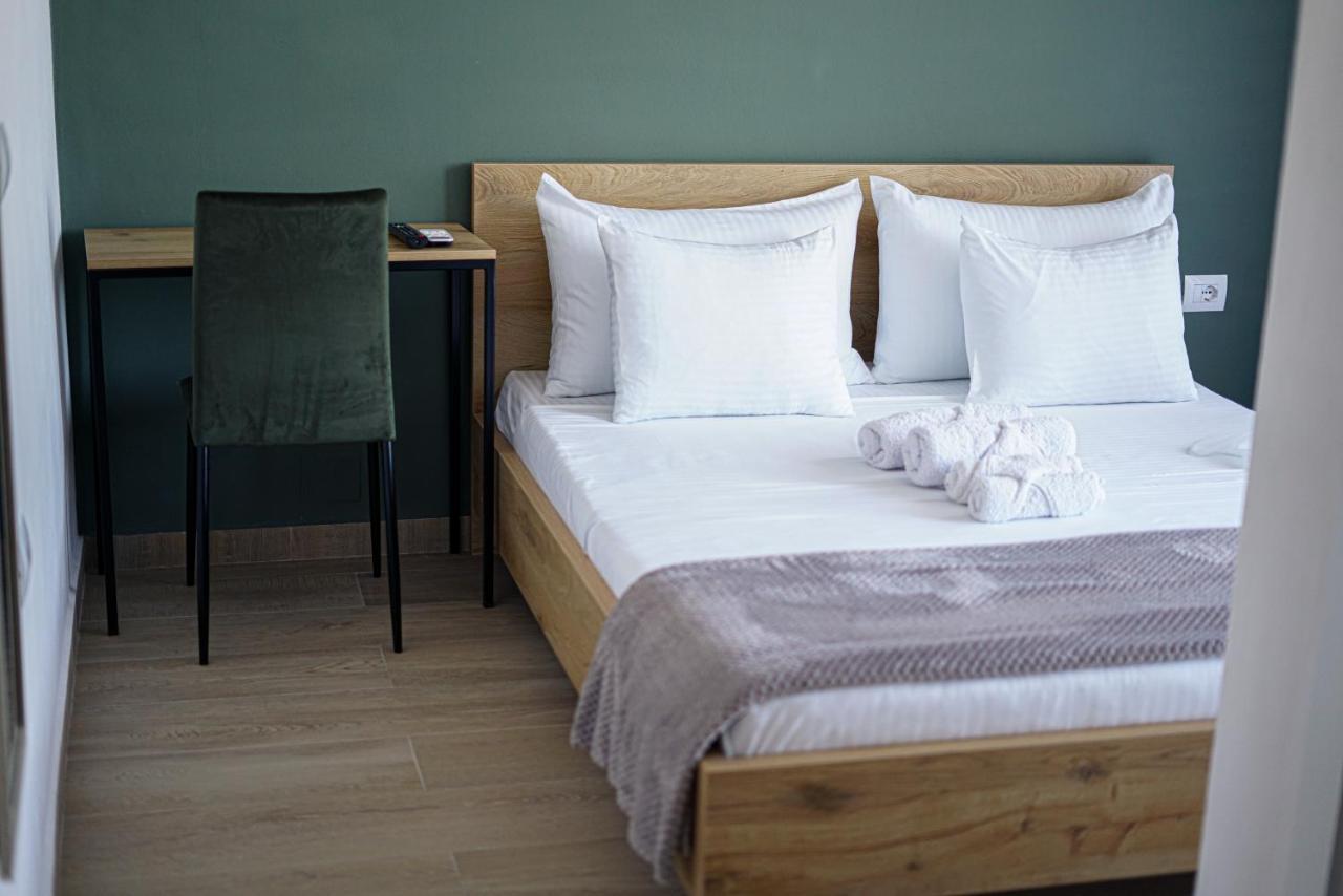 Patio Rooms Gjirokastër Екстериор снимка