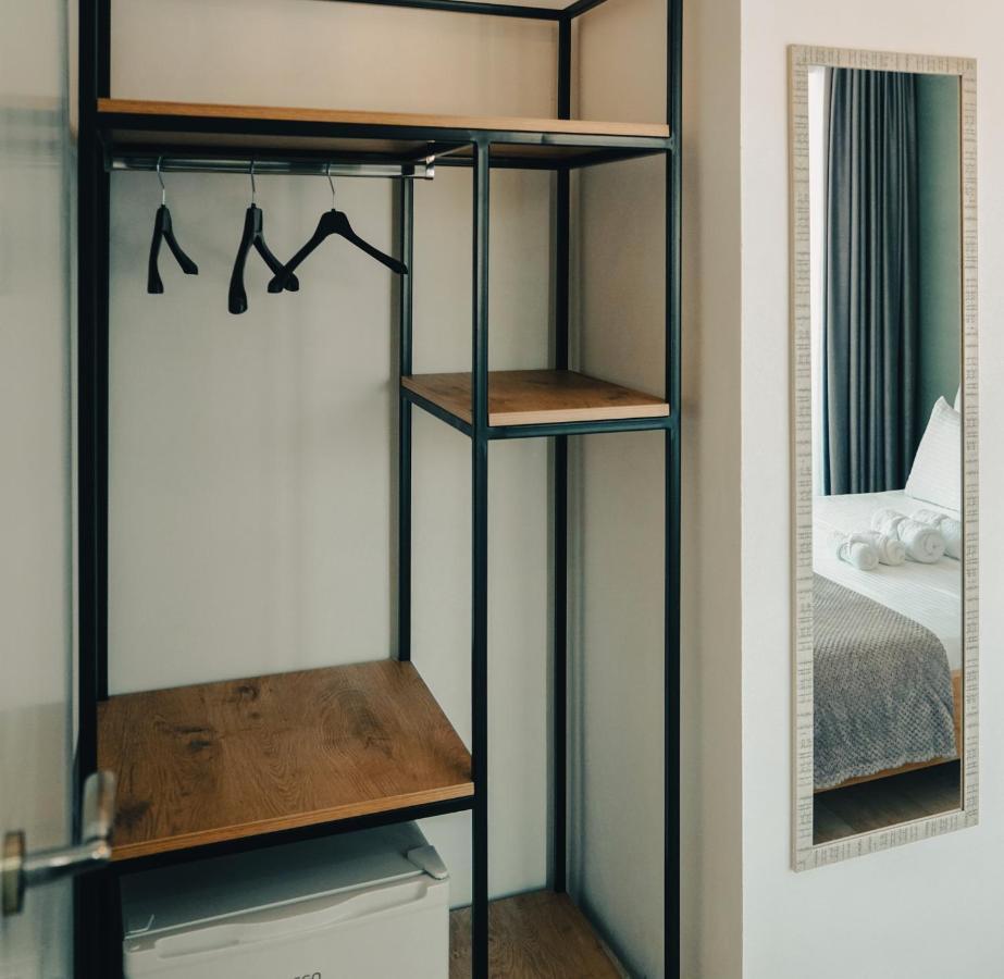 Patio Rooms Gjirokastër Екстериор снимка